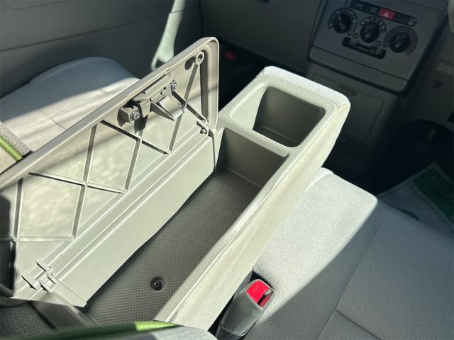 ムーヴコンテ Ｌ　ナビ　ＴＶ　キーレスエントリー　アイドリングストップ　電動格納ミラー　ベンチシート　ＣＶＴ　盗難防止システム　ＡＢＳ　ＣＤ　Ｂｌｕｅｔｏｏｔｈ　衝突安全ボディ　エアコン　パワーステアリング（42枚目）