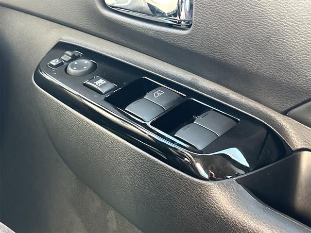 デリカミニ G プレミアム 全周囲カメラ 両側電動スライドドア クリアランスソナー オートクルーズコントロール 衝突被害軽減システム オートライト LEDヘッドランプ スマートキー アイドリングストップ 電動格納ミラー(11枚目)