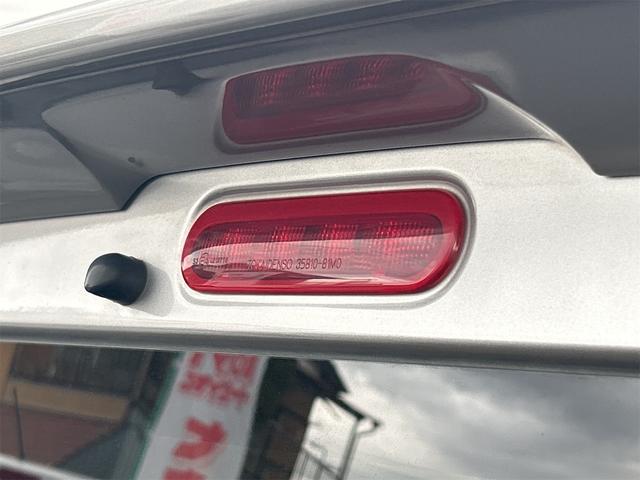 スペーシアカスタム ＧＳ　両側スライドドア　ナビ　ＴＶ　オートライト　ＨＩＤ　スマートキー　アイドリングストップ　電動格納ミラー　ベンチシート　ＣＶＴ　盗難防止システム　ＡＢＳ　ＣＤ　ＵＳＢ　アルミホイール　衝突安全ボディ（29枚目）