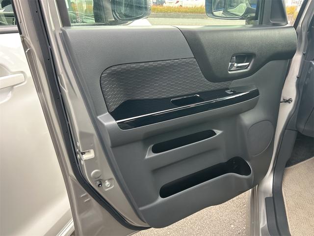 スペーシアカスタム ＧＳ　両側スライドドア　ナビ　ＴＶ　オートライト　ＨＩＤ　スマートキー　アイドリングストップ　電動格納ミラー　ベンチシート　ＣＶＴ　盗難防止システム　ＡＢＳ　ＣＤ　ＵＳＢ　アルミホイール　衝突安全ボディ（37枚目）