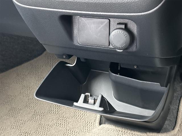 スペーシアカスタム ＧＳ　両側スライドドア　ナビ　ＴＶ　オートライト　ＨＩＤ　スマートキー　アイドリングストップ　電動格納ミラー　ベンチシート　ＣＶＴ　盗難防止システム　ＡＢＳ　ＣＤ　ＵＳＢ　アルミホイール　衝突安全ボディ（41枚目）