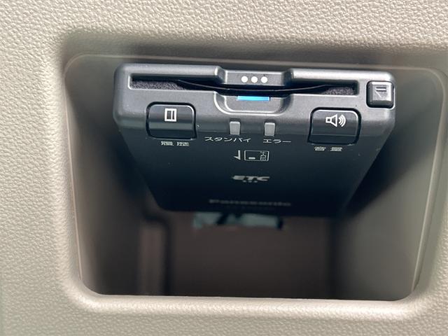 タント LリミテッドSAIII ドライブレコーダー ETC バックカメラ 両側スライドドア ナビ TV 衝突被害軽減システム オートマチックハイビーム キーレスエントリー アイドリングストップ 電動格納ミラー ベンチシート CVT(9枚目)