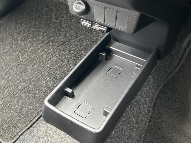 ミライース L SAIII ドライブレコーダー ETC クリアランスソナー 衝突被害軽減システム オートマチックハイビーム キーレスエントリー アイドリングストップ CVT 盗難防止システム ABS ESC CD 衝突安全ボディ(42枚目)