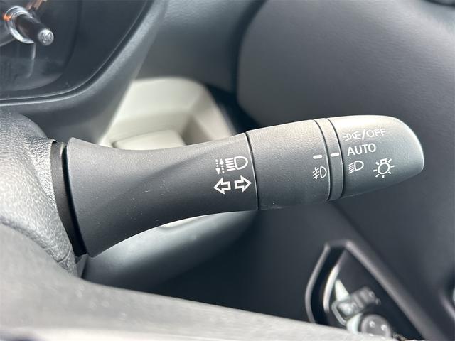 デリカミニ Ｇ　バックカメラ　両側スライド・片側電動　レーンアシスト　衝突被害軽減システム　オートライト　ＬＥＤヘッドランプ　スマートキー　アイドリングストップ　電動格納ミラー　シートヒーター（8枚目）