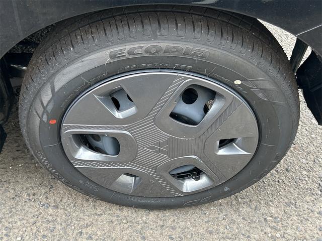 デリカミニ Ｇ　バックカメラ　両側スライド・片側電動　レーンアシスト　衝突被害軽減システム　オートライト　ＬＥＤヘッドランプ　スマートキー　アイドリングストップ　電動格納ミラー　シートヒーター（20枚目）