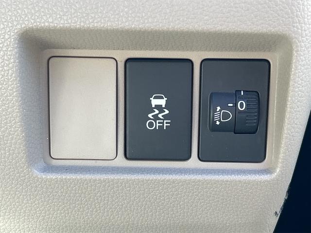 Ｎ－ＷＧＮ Ｃ　ドライブレコーダー　キーレスエントリー　アイドリングストップ　電動格納ミラー　ベンチシート　ＣＶＴ　盗難防止システム　ＡＢＳ　ＥＳＣ　ＣＤ　ＵＳＢ　ミュージックプレイヤー接続可　衝突安全ボディ（6枚目）