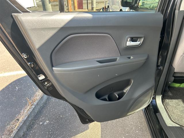 ワゴンＲ ＦＺ　ドライブレコーダー　ＥＴＣ　バックカメラ　ナビ　ＴＶ　衝突被害軽減システム　スマートキー　アイドリングストップ　電動格納ミラー　シートヒーター　ベンチシート　ＣＶＴ　盗難防止システム　ＡＢＳ　ＥＳＣ（32枚目）