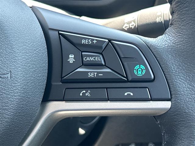 デリカミニ Ｇ　プレミアム　全周囲カメラ　両側電動スライドドア　クリアランスソナー　オートクルーズコントロール　衝突被害軽減システム　オートライト　ＬＥＤヘッドランプ　スマートキー　アイドリングストップ　電動格納ミラー（10枚目）