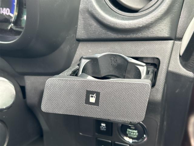 ムーヴ カスタム　Ｘリミテッド　ＳＡ　バックカメラ　ナビ　ＴＶ　衝突被害軽減システム　オートライト　スマートキー　アイドリングストップ　電動格納ミラー　ベンチシート　ＣＶＴ　盗難防止システム　ＡＢＳ　ＥＳＣ　ＣＤ　ＵＳＢ（41枚目）