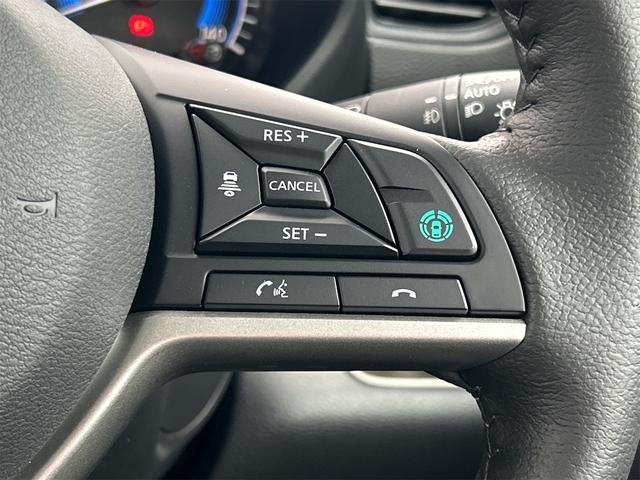 デリカミニ Ｇ　プレミアム　全周囲カメラ　両側電動スライドドア　オートクルーズコントロール　レーンアシスト　衝突被害軽減システム　オートライト　ＬＥＤヘッドランプ　スマートキー　アイドリングストップ　電動格納ミラー（5枚目）