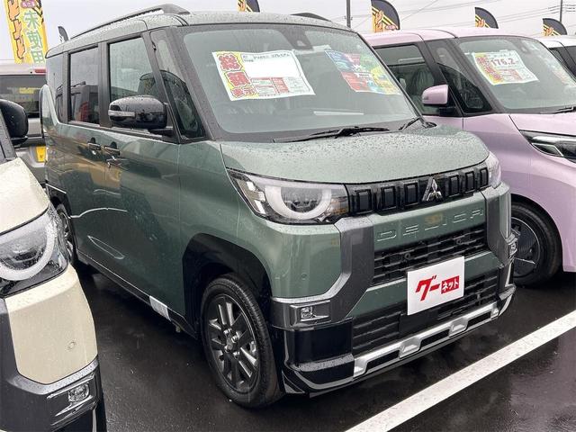 デリカミニ Ｇ　プレミアム　全周囲カメラ　両側電動スライドドア　オートクルーズコントロール　レーンアシスト　衝突被害軽減システム　オートライト　ＬＥＤヘッドランプ　スマートキー　アイドリングストップ　電動格納ミラー（12枚目）