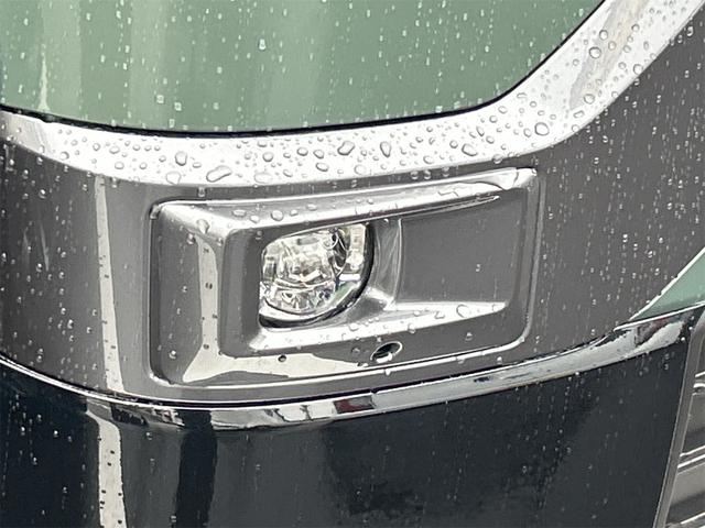 デリカミニ Ｇ　プレミアム　全周囲カメラ　両側電動スライドドア　オートクルーズコントロール　レーンアシスト　衝突被害軽減システム　オートライト　ＬＥＤヘッドランプ　スマートキー　アイドリングストップ　電動格納ミラー（14枚目）