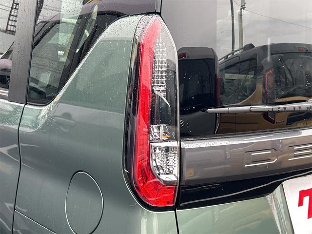 デリカミニ Ｇ　プレミアム　全周囲カメラ　両側電動スライドドア　オートクルーズコントロール　レーンアシスト　衝突被害軽減システム　オートライト　ＬＥＤヘッドランプ　スマートキー　アイドリングストップ　電動格納ミラー（22枚目）