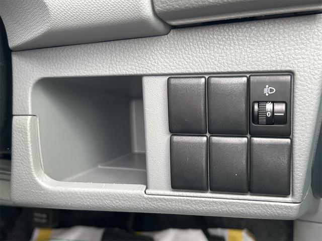 ワゴンＲ ＦＸ　ＥＴＣ　ナビ　ＴＶ　電動格納ミラー　ベンチシート　ＡＴ　盗難防止システム　ＡＢＳ　ＣＤ　ＤＶＤ再生　ＵＳＢ　衝突安全ボディ　エアコン　パワーステアリング　パワーウィンドウ（11枚目）