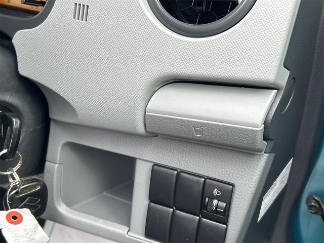ワゴンＲ ＦＸ　ＥＴＣ　ナビ　ＴＶ　電動格納ミラー　ベンチシート　ＡＴ　盗難防止システム　ＡＢＳ　ＣＤ　ＤＶＤ再生　ＵＳＢ　衝突安全ボディ　エアコン　パワーステアリング　パワーウィンドウ（41枚目）