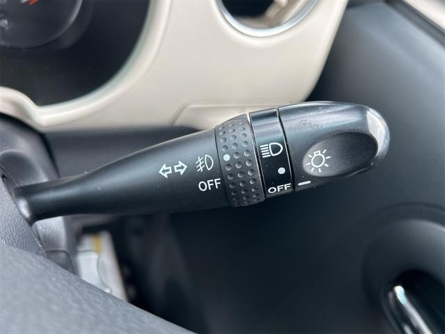 ミラココア ココアプラスＸ　ナビ　ＴＶ　スマートキー　アイドリングストップ　電動格納ミラー　ベンチシート　ＣＶＴ　盗難防止システム　ＡＢＳ　ＣＤ　ＵＳＢ　ルーフレール　アルミホイール　衝突安全ボディ　エアコン　パワーステアリング（9枚目）