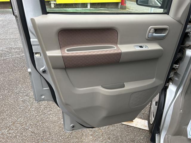 エブリイワゴン ＪＰターボ　ハイルーフ　ドライブレコーダー　両側スライドドア　キーレスエントリー　電動格納ミラー　ＡＴ　盗難防止システム　ＡＢＳ　ＣＤ　衝突安全ボディ　エアコン　パワーステアリング　パワーウィンドウ（30枚目）