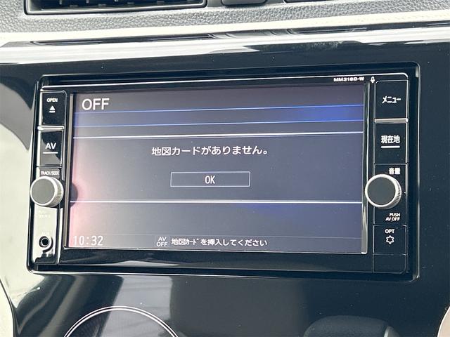 デイズ Ｘ　全周囲カメラ　衝突被害軽減システム　スマートキー　アイドリングストップ　電動格納ミラー　ベンチシート　ＣＶＴ　盗難防止システム　ＡＢＳ　ＥＳＣ　ミュージックプレイヤー接続可（5枚目）