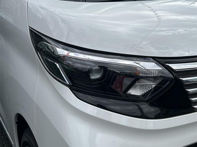 ルークス Ｘ　全周囲カメラ　両側スライド・片側電動　クリアランスソナー　衝突被害軽減システム　オートライト　ＬＥＤヘッドランプ　スマートキー　アイドリングストップ　電動格納ミラー　ベンチシート　ＣＶＴ（31枚目）