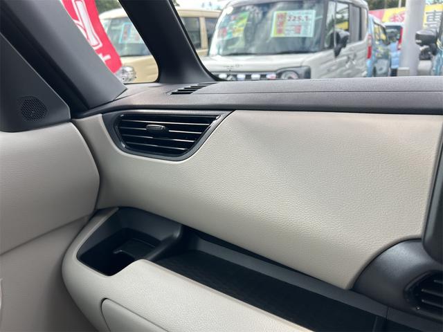 ルークス Ｘ　全周囲カメラ　両側スライド・片側電動　クリアランスソナー　衝突被害軽減システム　オートライト　ＬＥＤヘッドランプ　スマートキー　アイドリングストップ　電動格納ミラー　ベンチシート　ＣＶＴ（37枚目）