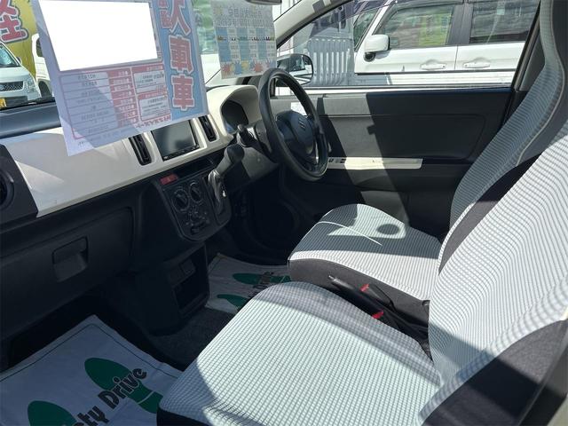 アルト F ETC ナビ TV キーレスエントリー AT 盗難防止システム ABS ESC CD 衝突安全ボディ エアコン パワーステアリング パワーウィンドウ 運転席エアバッグ 助手席エアバッグ(26枚目)