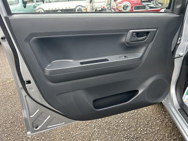 ミライース L SAIII クリアランスソナー 衝突被害軽減システム オートマチックハイビーム オートライト キーレスエントリー アイドリングストップ CVT 盗難防止システム ABS ESC 衝突安全ボディ エアコン(37枚目)