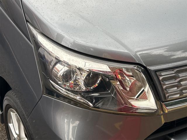 ステラ カスタムR ETC オートライト HID スマートキー アイドリングストップ 電動格納ミラー ベンチシート CVT 盗難防止システム ABS CD USB アルミホイール 衝突安全ボディ エアコン(17枚目)