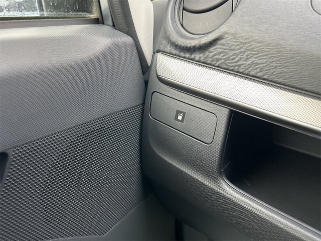 ステラ カスタムR ETC オートライト HID スマートキー アイドリングストップ 電動格納ミラー ベンチシート CVT 盗難防止システム ABS CD USB アルミホイール 衝突安全ボディ エアコン(44枚目)