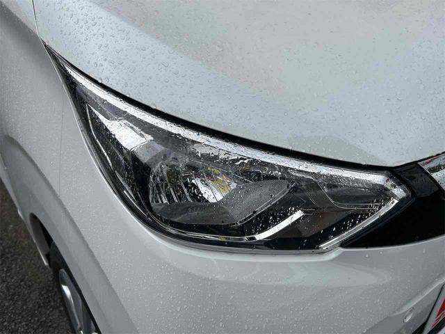 デイズ Ｘ　全周囲カメラ　ナビ　ＴＶ　クリアランスソナー　衝突被害軽減システム　オートライト　スマートキー　アイドリングストップ　電動格納ミラー　ベンチシート　ＣＶＴ　盗難防止システム　ＡＢＳ　ＥＳＣ　ＣＤ（30枚目）