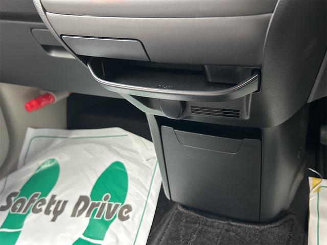 ｅＫワゴン Ｍ　バックカメラ　ナビ　ＴＶ　レーンアシスト　衝突被害軽減システム　オートライト　キーレスエントリー　アイドリングストップ　電動格納ミラー　シートヒーター　ベンチシート　ＣＶＴ（33枚目）