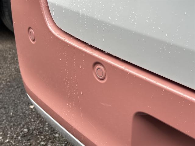 ムーヴキャンバス ストライプスＧ　バックカメラ　両側電動スライドドア　ＴＶ　クリアランスソナー　衝突被害軽減システム　オートライト　ＬＥＤヘッドランプ　スマートキー　アイドリングストップ　電動格納ミラー　シートヒーター　ベンチシート（18枚目）