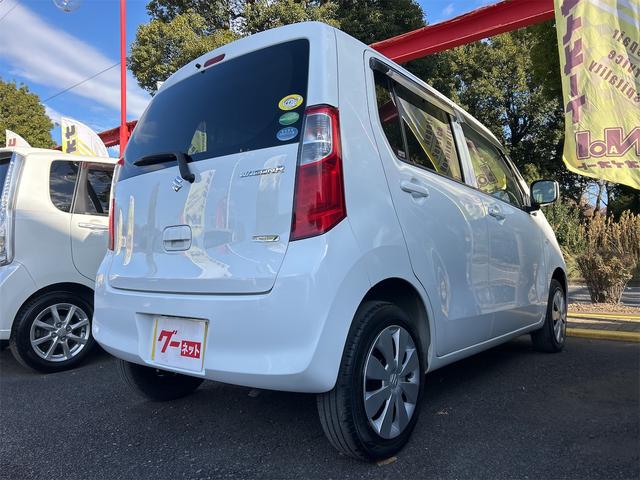 ワゴンR FX ETC キーレスエントリー アイドリングストップ 電動格納ミラー ベンチシート CVT 盗難防止システム ABS CD ミュージックプレイヤー接続可 衝突安全ボディ エアコン パワーステアリング(15枚目)