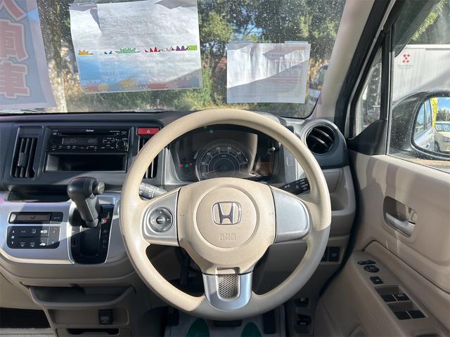 N-WGN G・ターボパッケージ ETC 衝突被害軽減システム オートライト HID スマートキー アイドリングストップ 電動格納ミラー ベンチシート CVT 盗難防止システム ABS ESC CD(3枚目)