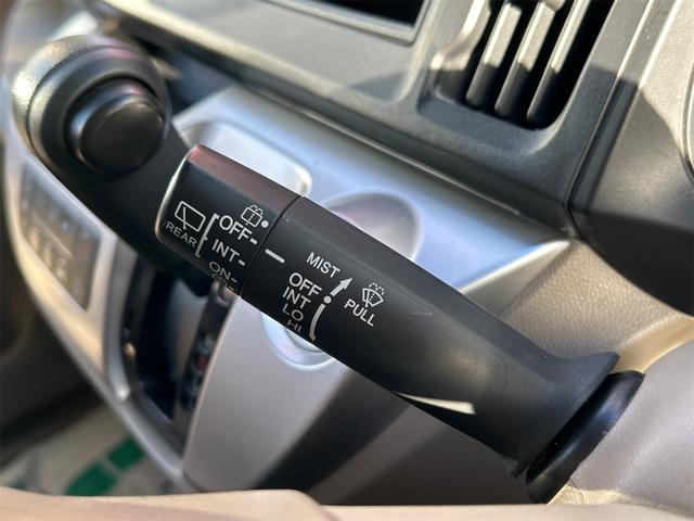 N-WGN G・ターボパッケージ ETC 衝突被害軽減システム オートライト HID スマートキー アイドリングストップ 電動格納ミラー ベンチシート CVT 盗難防止システム ABS ESC CD(10枚目)