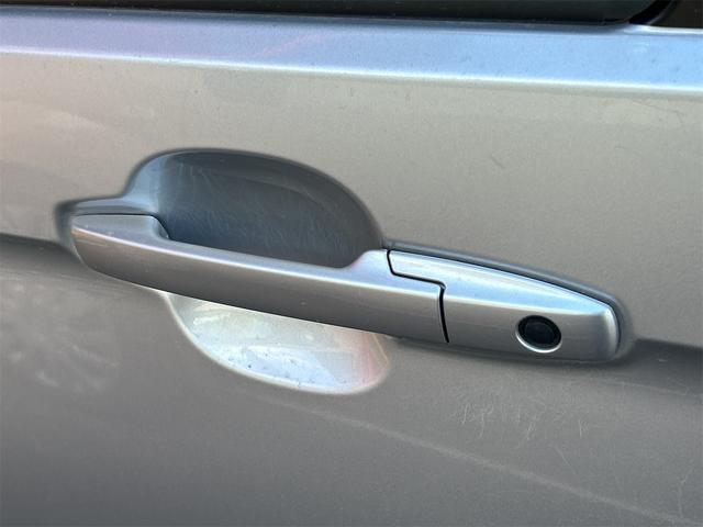 N-WGN G・ターボパッケージ ETC 衝突被害軽減システム オートライト HID スマートキー アイドリングストップ 電動格納ミラー ベンチシート CVT 盗難防止システム ABS ESC CD(33枚目)