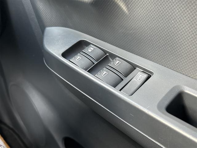 ミライース L SAIII ドライブレコーダー ナビ クリアランスソナー 衝突被害軽減システム オートマチックハイビーム アイドリングストップ CVT 盗難防止システム ABS ESC USB ミュージックプレイヤー接続可(10枚目)