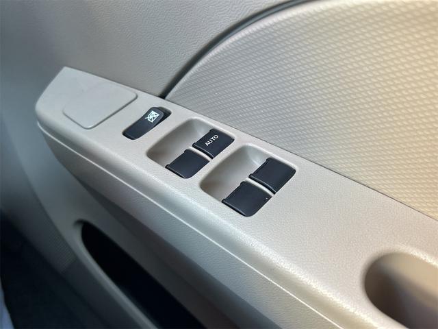 アルト Ｆ　ドライブレコーダー　ＥＴＣ　キーレスエントリー　ＡＴ　盗難防止システム　ＣＤ　衝突安全ボディ　エアコン　パワーステアリング　パワーウィンドウ　運転席エアバッグ　助手席エアバッグ（41枚目）