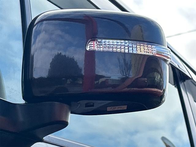 �C���ɍ��킹�Ē����I�ɑ��삷�邱�ƂŁA�ԓ������ł����K�ɕۂĂ܂��B