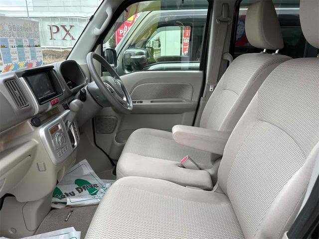 エブリイワゴン ＰＺターボスペシャル　ハイルーフ　両側電動スライドドア　ナビ　ＴＶ　衝突被害軽減システム　オートライト　ＨＩＤ　スマートキー　電動格納ミラー　ベンチシート　ＡＴ　盗難防止システム　ＡＢＳ　ＥＳＣ　ＣＤ（33枚目）