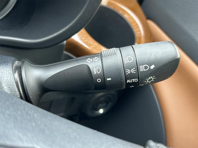 ピクシスジョイ Ｆ　Ｇ　ＳＡＩＩＩ　プライムコレクション　ＥＴＣ　バックカメラ　ナビ　ＴＶ　衝突被害軽減システム　オートマチックハイビーム　オートライト　ＬＥＤヘッドランプ　スマートキー　アイドリングストップ　電動格納ミラー　シートヒーター　ベンチシート（44枚目）