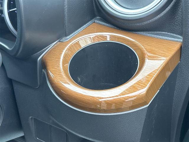 ピクシスジョイ Ｆ　Ｇ　ＳＡＩＩＩ　プライムコレクション　ＥＴＣ　バックカメラ　ナビ　ＴＶ　衝突被害軽減システム　オートマチックハイビーム　オートライト　ＬＥＤヘッドランプ　スマートキー　アイドリングストップ　電動格納ミラー　シートヒーター　ベンチシート（50枚目）