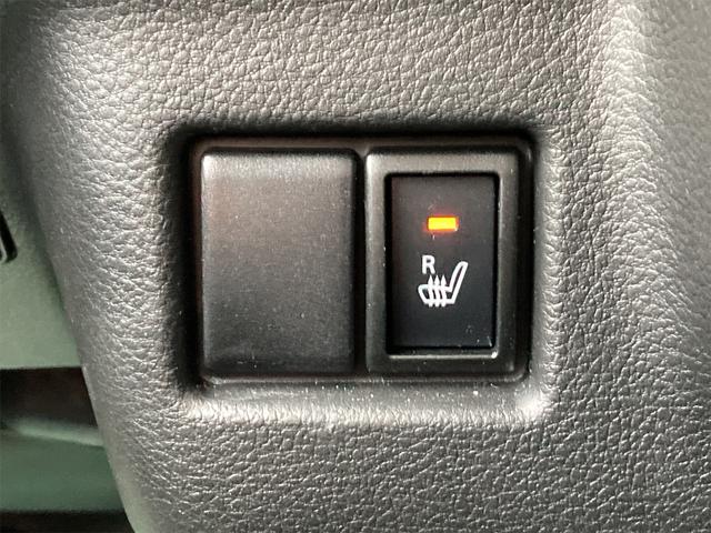 快適装備のシートヒーター付き。エアコンって前面しか当たらずに背中は冷え冷えなんて事もありますよね。快適に調整できますよ。
