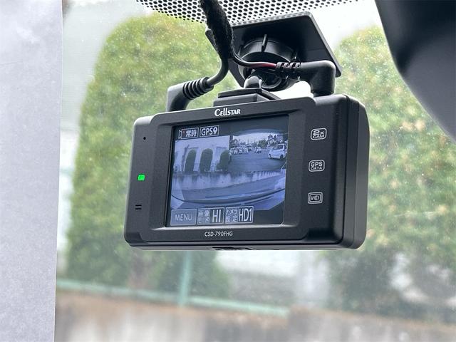 アクア Ｓスタイルブラック　ドライブレコーダー　ＥＴＣ　バックカメラ　ナビ　ＴＶ　レーンアシスト　衝突被害軽減システム　オートマチックハイビーム　オートライト　スマートキー　電動格納ミラー　ＣＶＴ（6枚目）
