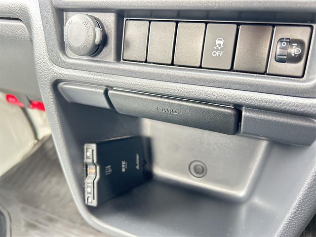 ＮＴ１００クリッパートラック ＤＸ　ＭＴ　ＥＴＣ　オートライト　ＥＳＣ　エアコン　パワーステアリング　運転席エアバッグ　助手席エアバッグ（41枚目）