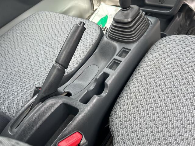 キャリイトラック ＫＣエアコン・パワステ　４ＷＤ　軽トラック　ＭＴ　エアコン　パワーステアリング　運転席エアバッグ（45枚目）