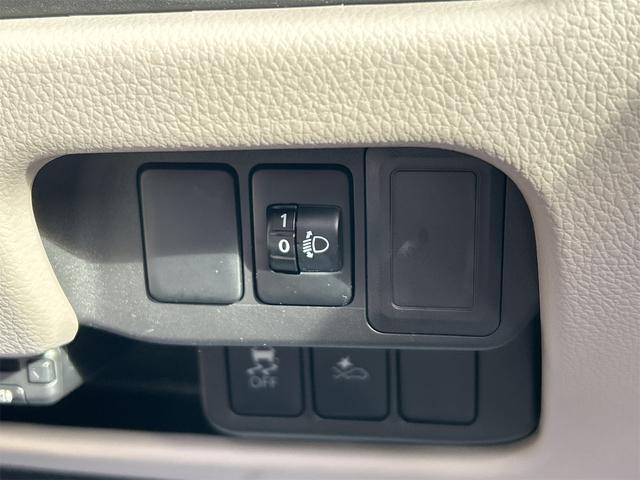 デイズ X ドライブレコーダー ETC 全周囲カメラ 衝突被害軽減システム スマートキー アイドリングストップ 電動格納ミラー ベンチシート CVT 盗難防止システム ABS ESC CD(44枚目)