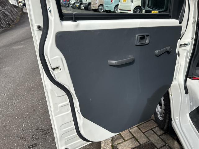 ハイゼットカーゴ スペシャルクリーン　ハイルーフ　ＡＴ　両側スライドドア　エアコン　パワーステアリング　運転席エアバッグ　助手席エアバッグ（24枚目）
