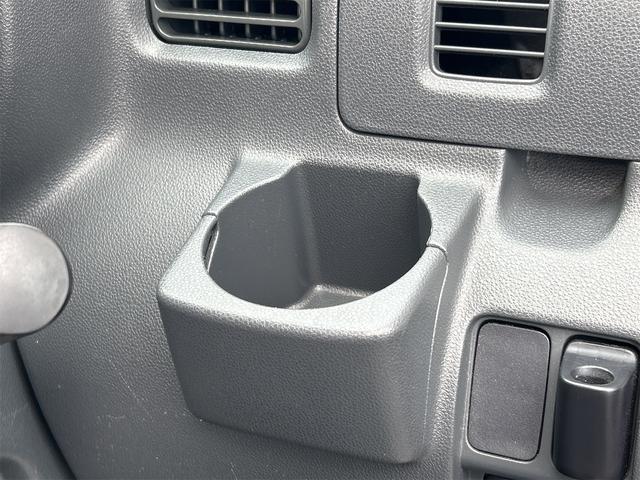 ハイゼットカーゴ スペシャルクリーン　ハイルーフ　ＡＴ　両側スライドドア　エアコン　パワーステアリング　運転席エアバッグ　助手席エアバッグ（32枚目）