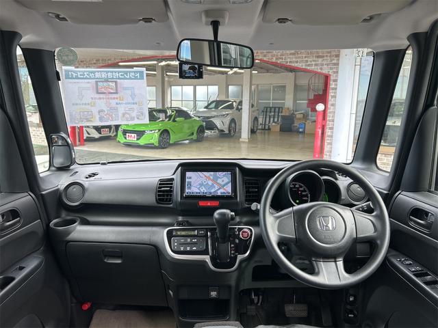 N-BOX G ドライブレコーダー 両側スライドドア ナビ スマートキー アイドリングストップ 電動格納ミラー ベンチシート CVT 盗難防止システム ABS ESC CD 衝突安全ボディ エアコン(3枚目)