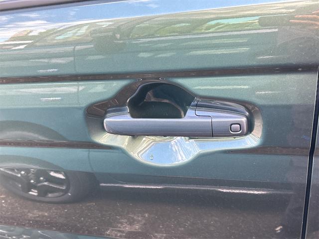 スペーシアギア ハイブリッドＸＺ　全周囲カメラ　両側電動スライドドア　ナビ　クリアランスソナー　オートクルーズコントロール　レーンアシスト　衝突被害軽減システム　オートライト　ＬＥＤヘッドランプ　スマートキー　アイドリングストップ（29枚目）